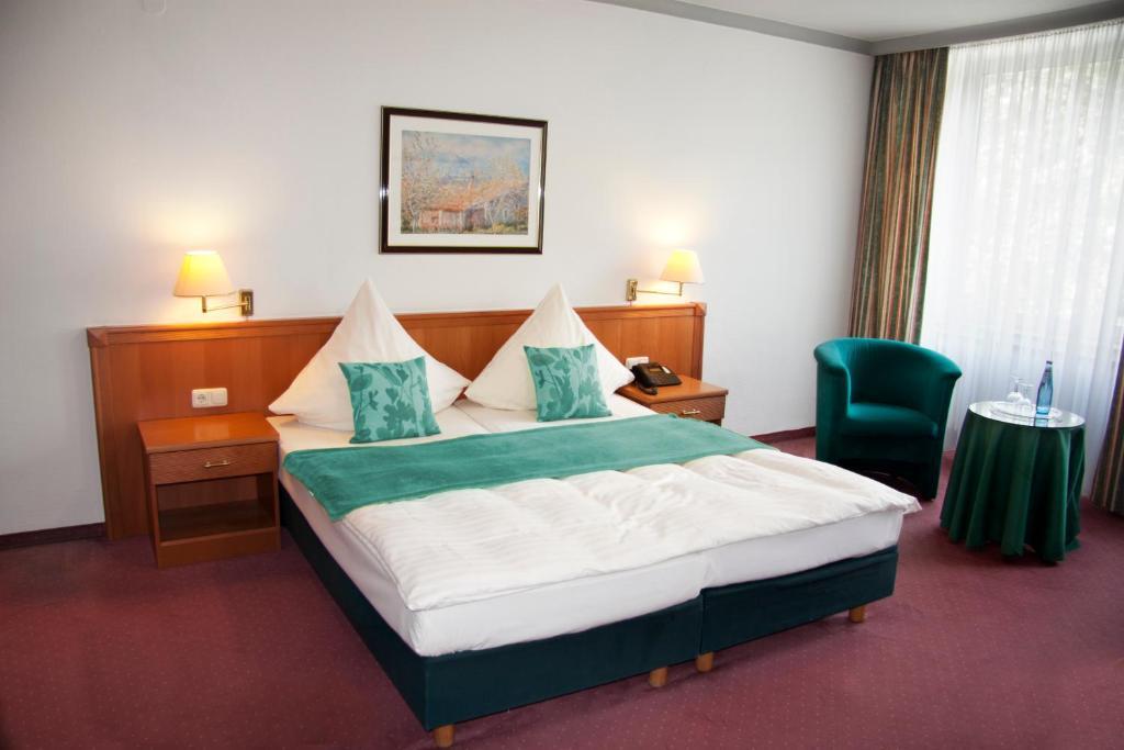 Hotel Ina Royal 3*