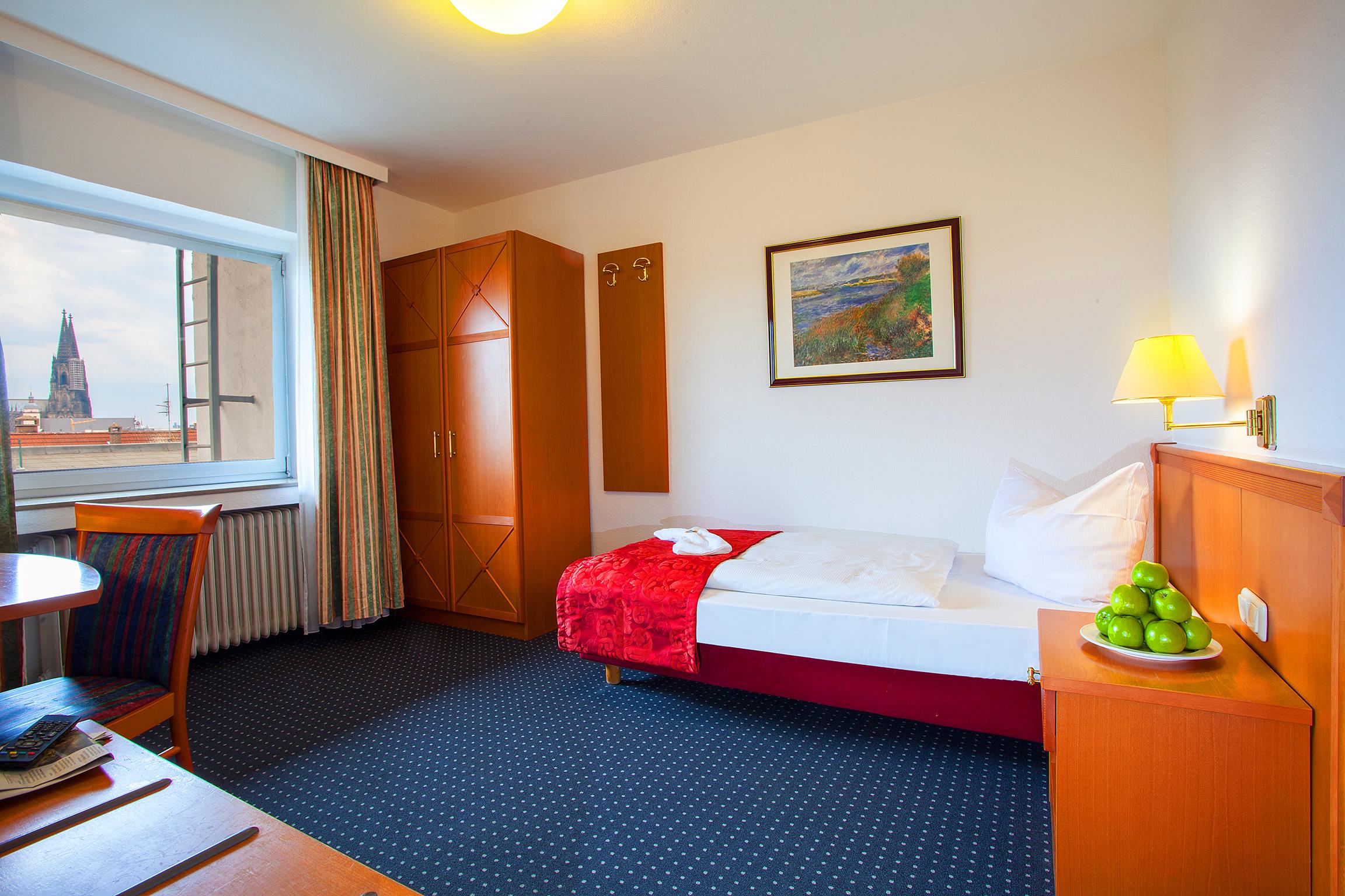 Ina Royal Hotel Cologne